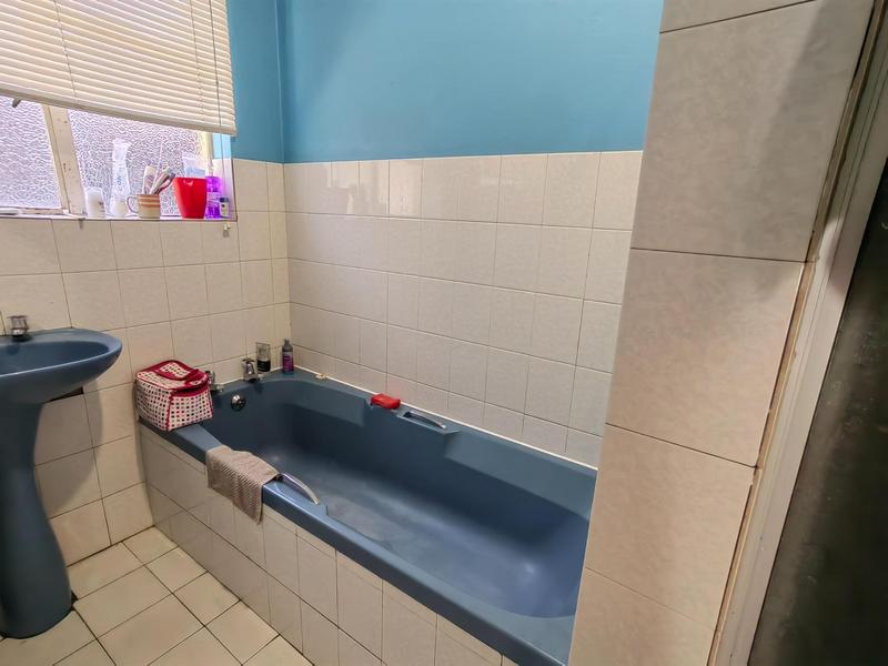 3 Bedroom Property for Sale in Bella Vista Western Cape